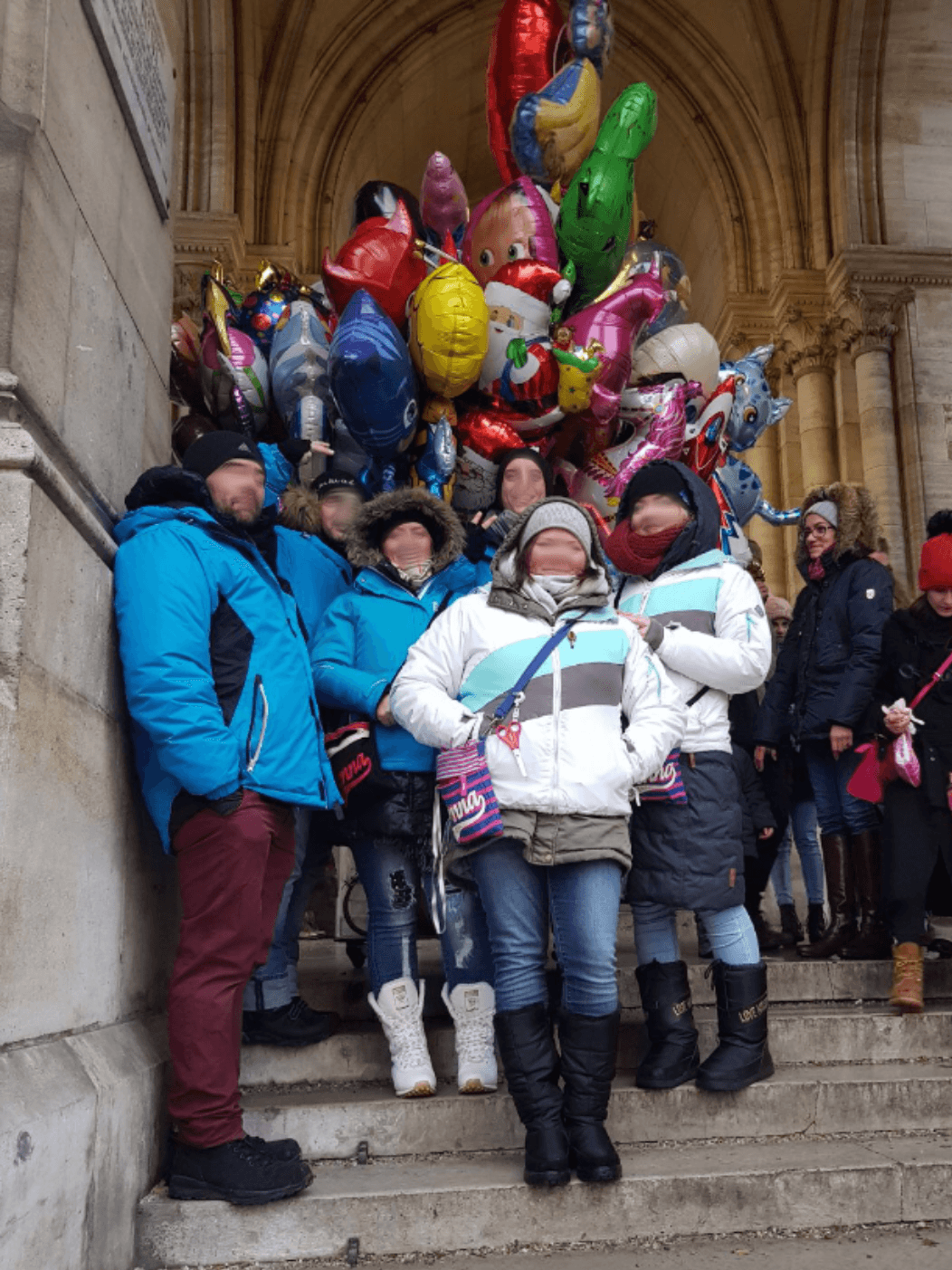 Ballons & Ballons Christkindlmarkt-Team 2017 anonym.JPG